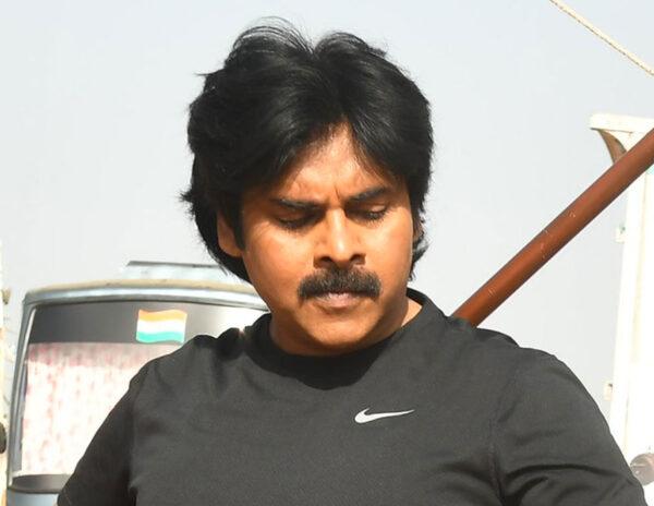 Krish To Change Style For Pawan Kalyan!