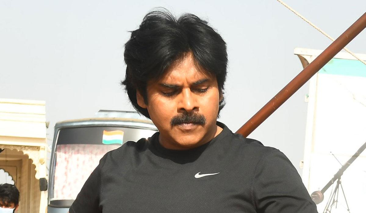 Krish To Change Style For Pawan Kalyan!