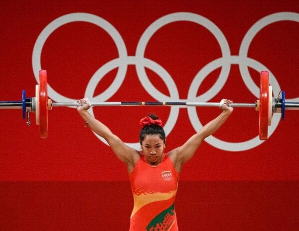 Mirabai Chanu Weight Lifting Tokyo Olympics 2021
