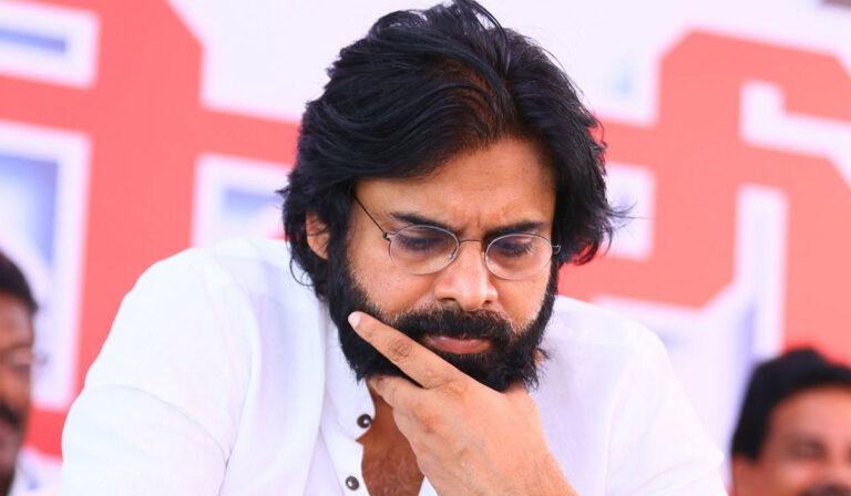 Pawan Kalyan sister ratnaprahba ysr congress