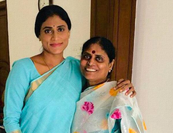 YS Sharmila - YS -Vijayamma