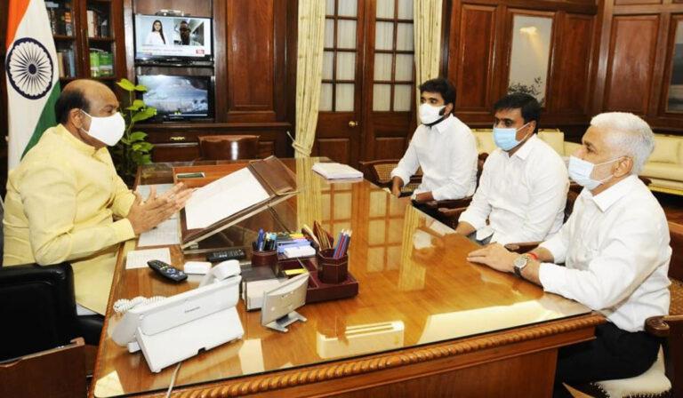 YSRCP MP call to disqualify rebel MP raghu ramakrishna raju