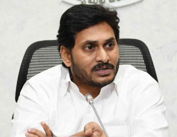 మర్యాద ఎలా సంపాదించుకోవాలి? జగన్ నీకర్థమవుతుందా?