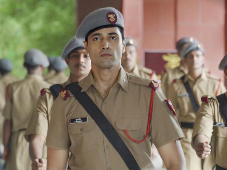 Adivi Sesh- Major