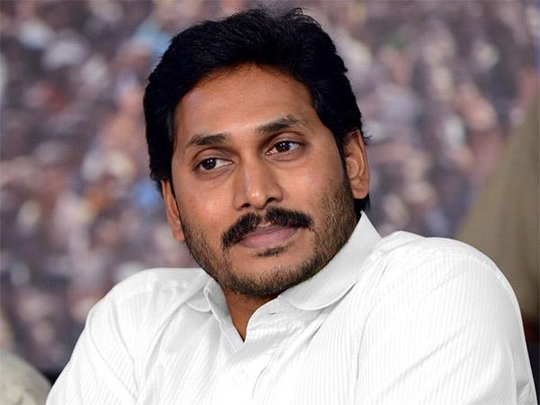 Did This Minister Drop Any Hint About Jagan's Capital Shifting Plan?