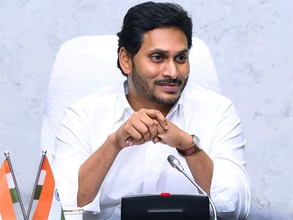 Jagan Calls Chiranjeevi, Finally