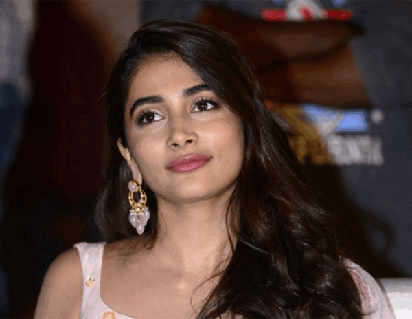 Pooja Hegde Too Commercial