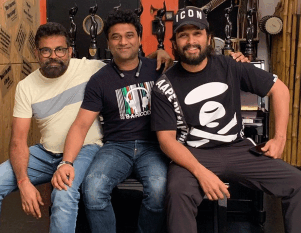 Pushpa Fans Expecting Dhamaka 
