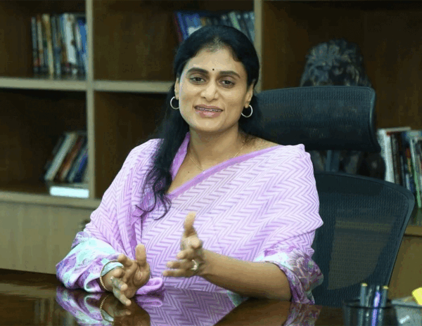 Sharmila Locks Date For Statewide Padayatra