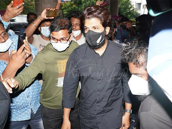 Allu Arjun Silences Critics!