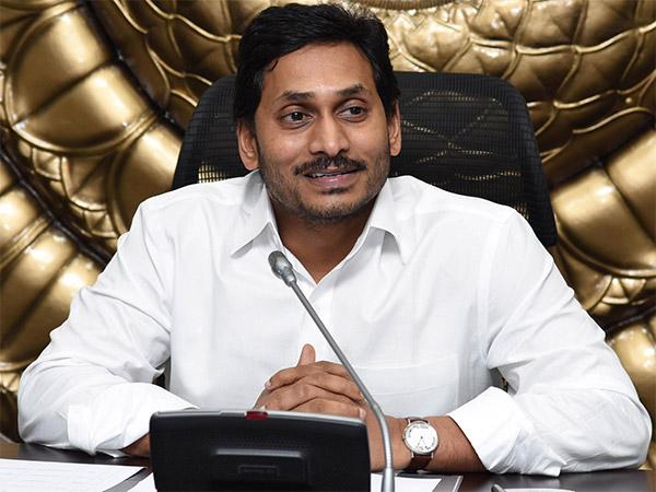 Jagan, Congress, Telangana: National Media's Confusion