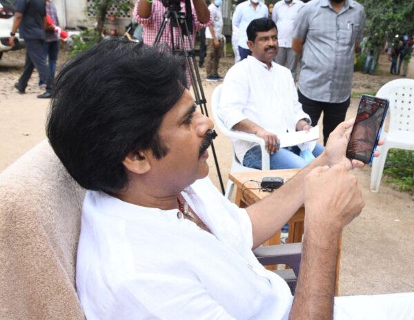 Lack Of Political Sense Among Online Supporters Troubles Janasena!