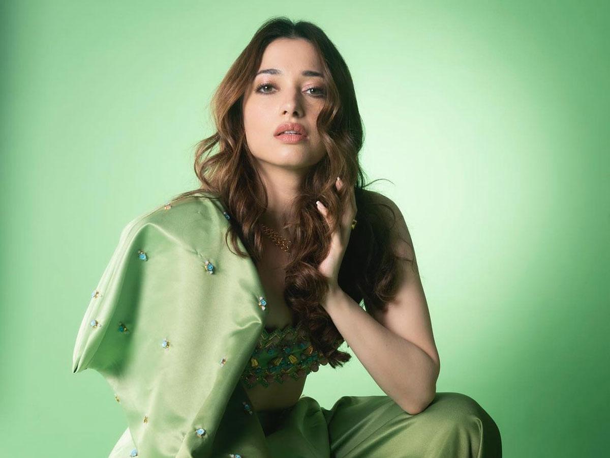 Poor Tamannah, This Is Not Fair!