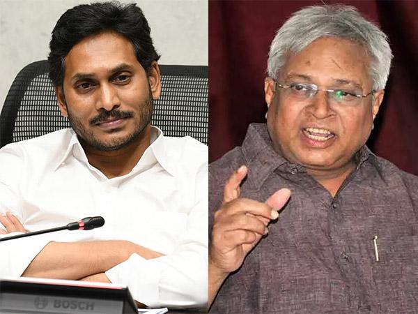 Undavalli arun kumar opinion about about jagan is different