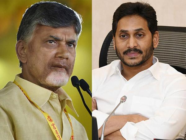 ycp leaders attcked on chandra babu naidu house
