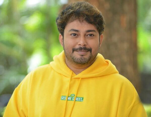 Flop Hero Gets Whacked By TDP Supporters