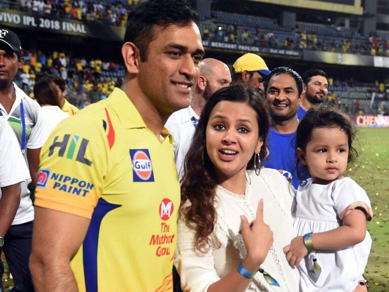 sakshi dhoni MS dhoni