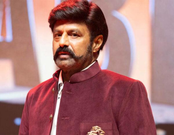 balakrishna boyapati srinu movie akhanda release tension in fans