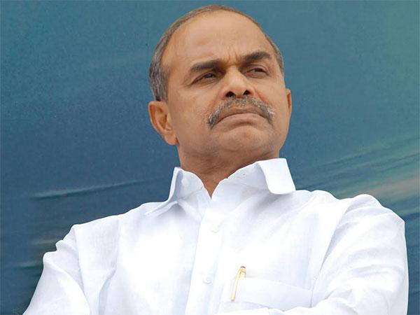 వైఎస్సార్ మరణం... పొలిటికల్ గేమ్..!