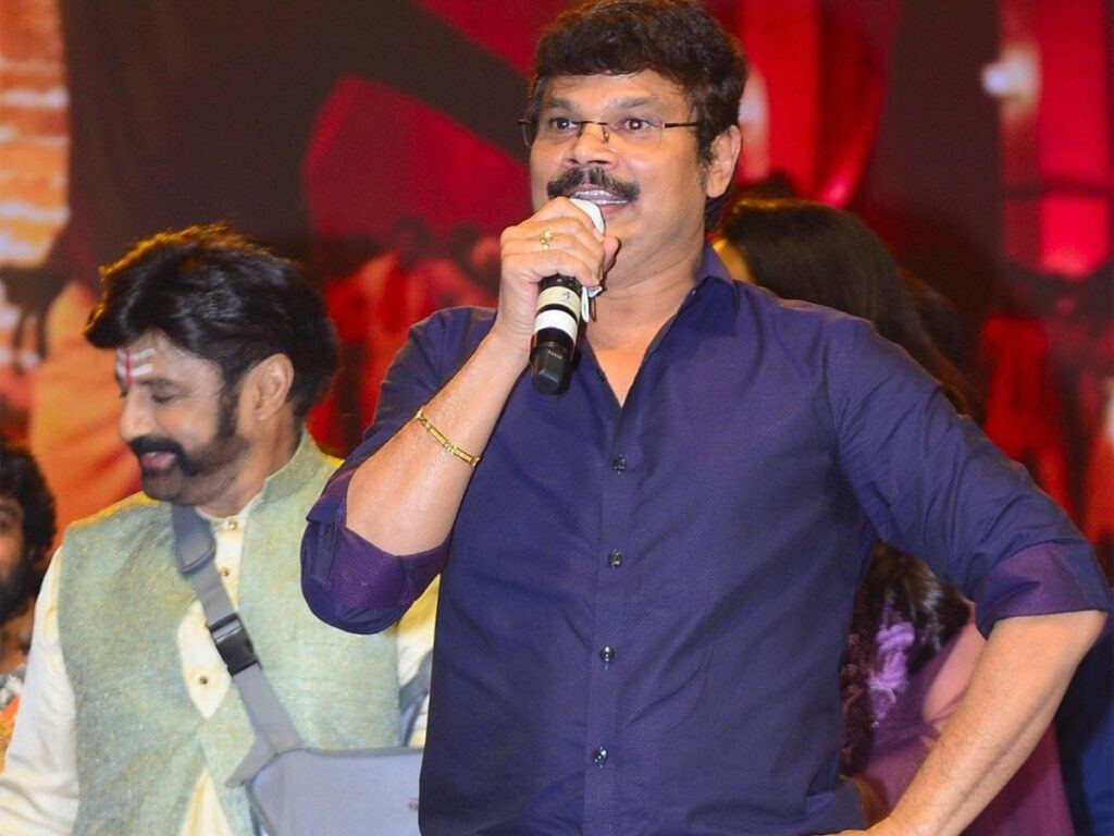 Boyapatai Srinu Akhanda Movie