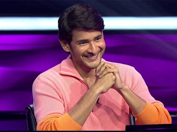 Mahesh Babu Rings Up Pawan Kalyan