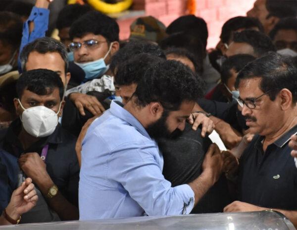 NTR's Assurance To Puneeth Rajkumar's Brother