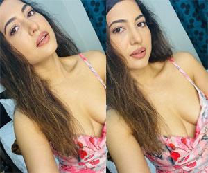 Poonam Rajput Hot Sizzling Stills