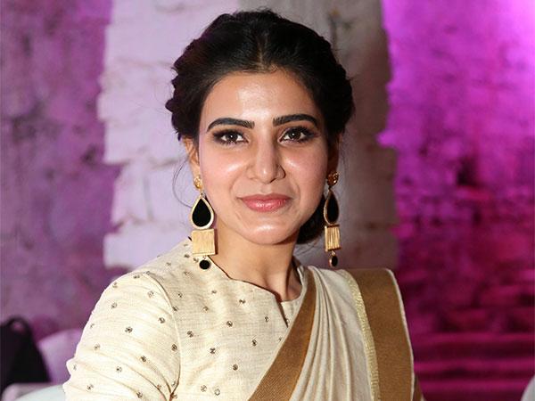 Samantha Forays Into Another Internet Space!