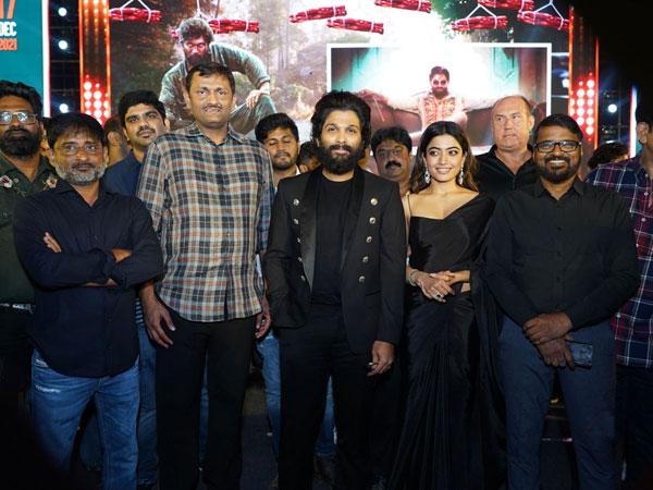 Allu-Arjun-Pushpa-Pre-release event
