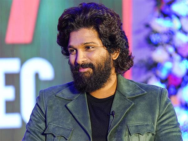 Dallas Kammas Distributing Pushpa Free Tickets?