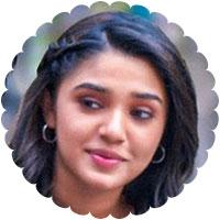 Krithi Shetty - Shyam Singha Roy Movie Review
