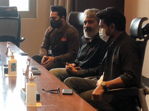 Delhi Shut Down: Will RRR Take 100 Cr Loss And Hit Theaters?