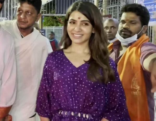 Relaxed & Happy Samantha Visits Tirumala