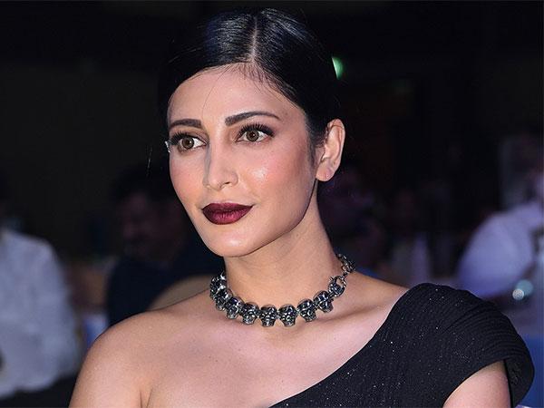 Shruti Finds Salaar Shoot Hard