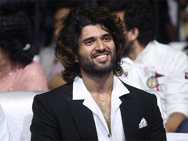 Vijay Deverakonda’s Surprise Splash For Sankranthi