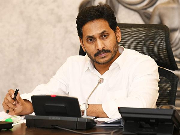 పార్లమెంట్ లో జగన్ పరువు పాయే!