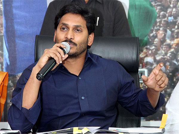 సంచలన కధనం : నవమోసాలు!