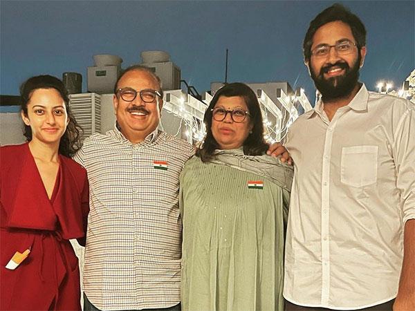 Balayya's Younger Daughter With Two Padma Bhushans