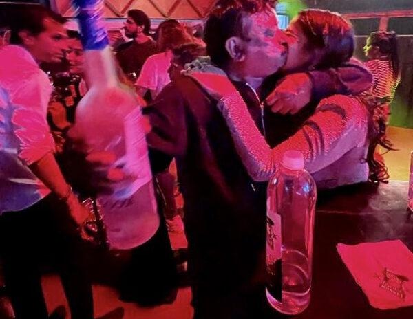 Director’s Irritating Public Romance