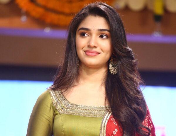 Growing Criticism On Cute Actress