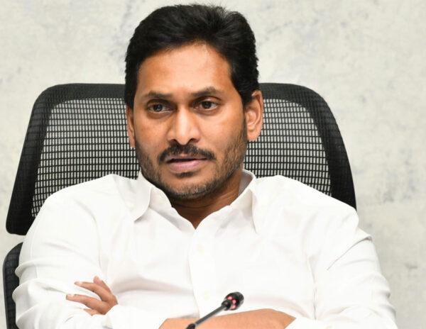 Jagan, At Least Learn For Neighboring CMs!