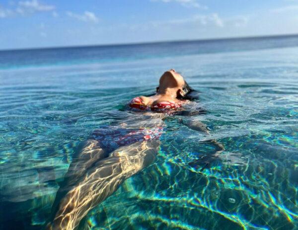 Pic Talk: Heating Up Water in Bikini!