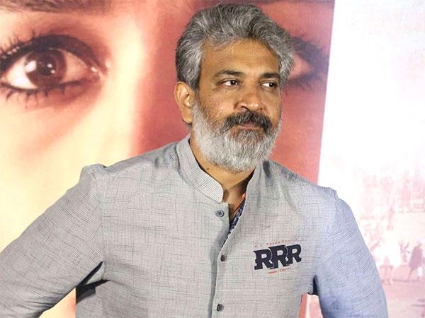 RRR Delay Brings A New Headache For Rajamouli