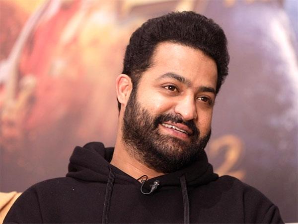 Talk: Junior Surprises With Political Maturity