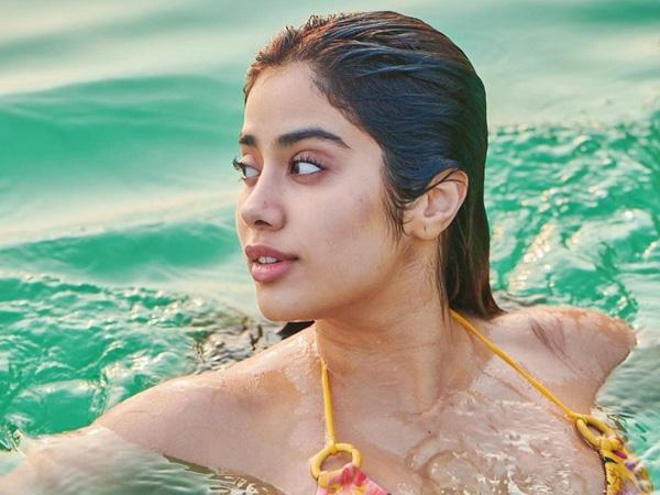 jhanvi kapoor hot bikini