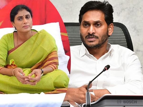 జగన్ భవిష్యత్తు షర్మిల చేతిలో?