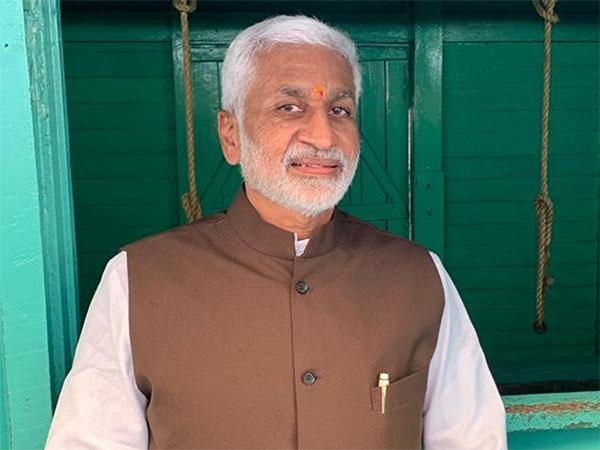 Did Vijaysai Reddy Lie In Delhi?