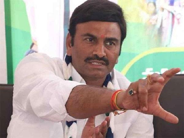 raghu rama krishnam raju comments on yrrcp party