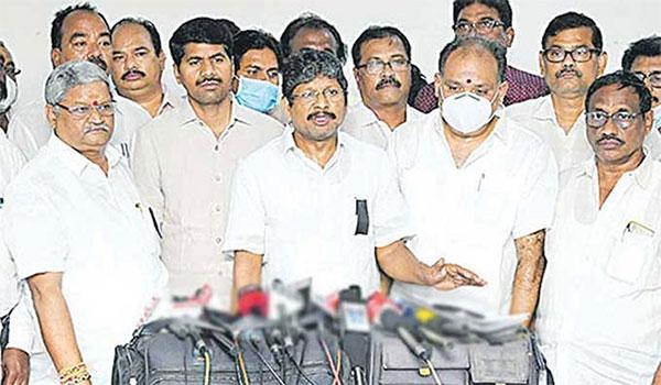 "ఆ నలుగురు" క్యాలెండర్ ను ఇలా వాడారా?