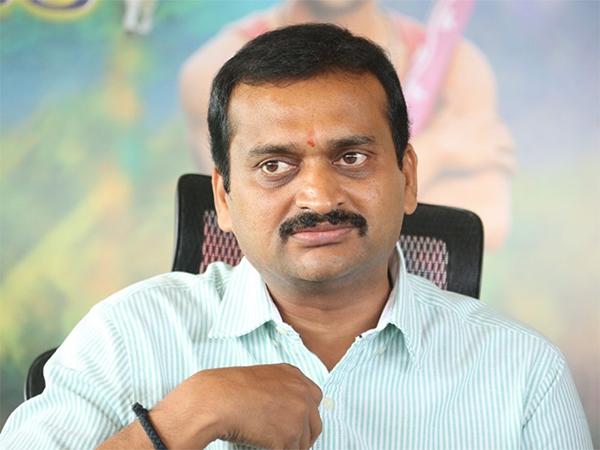 Bandla Kicked Out Of Pawan Kalyan's Camp